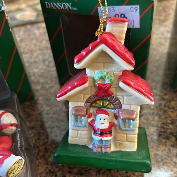 Lot of 3 vintage Danson Porcelain Ornaments - Picture 3 of 7